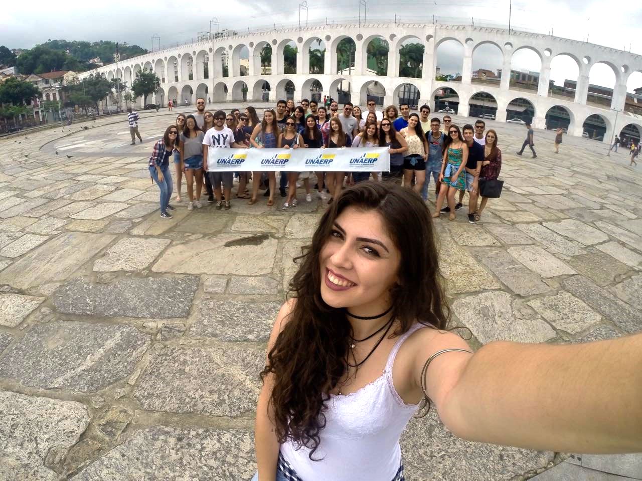 Grupo de participantes da visita técnica cultural