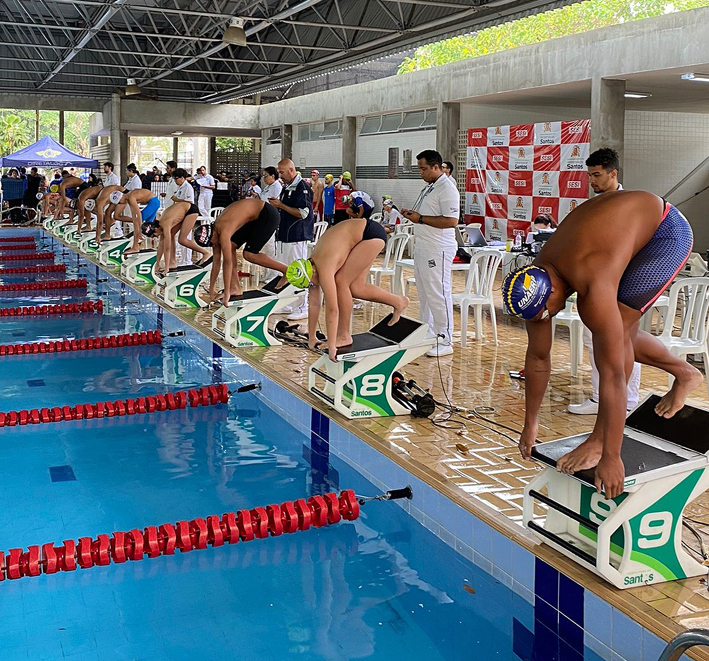 natacao_torneio_santos_bx.jpg