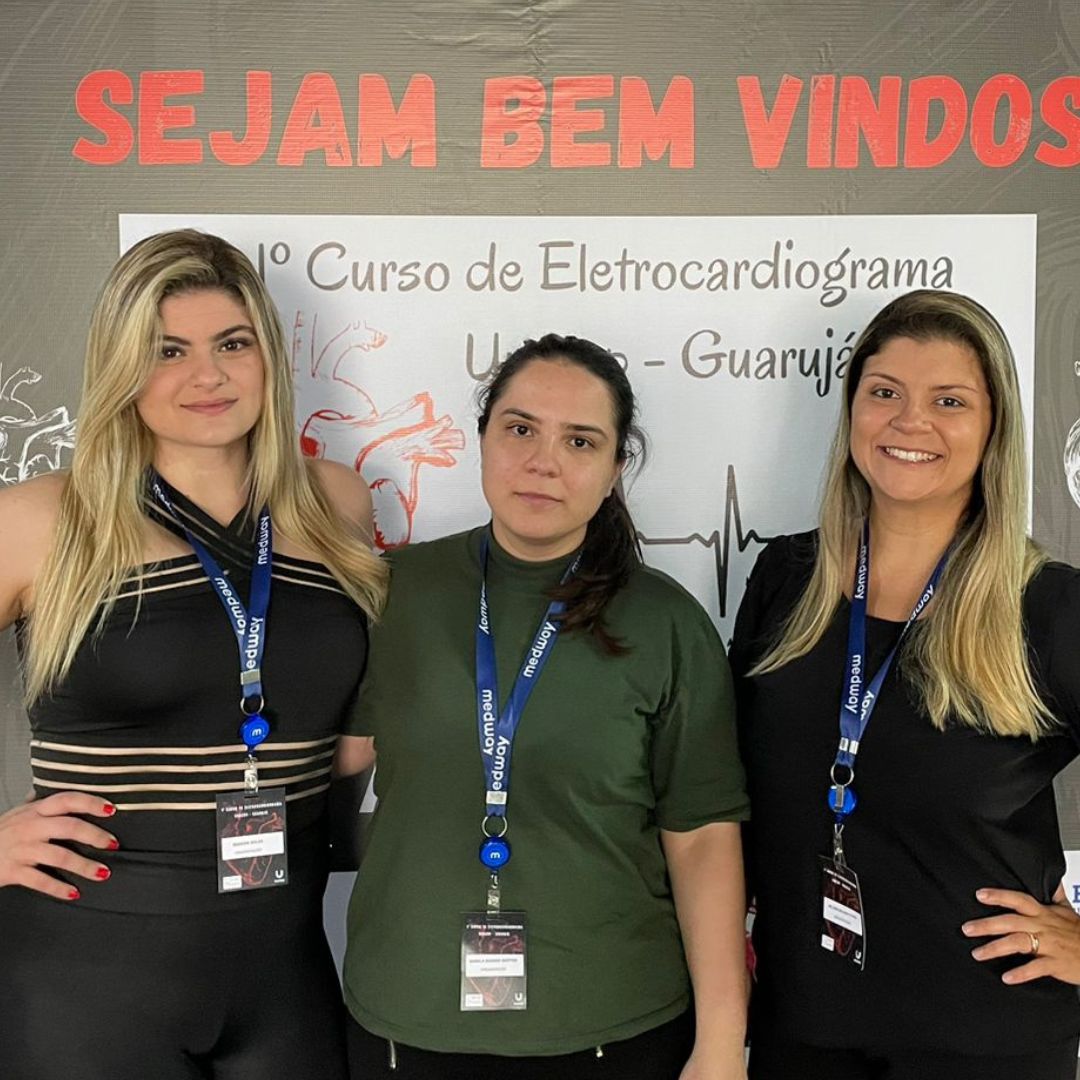 medicina-ecg-alunas-organizacao.jpg
